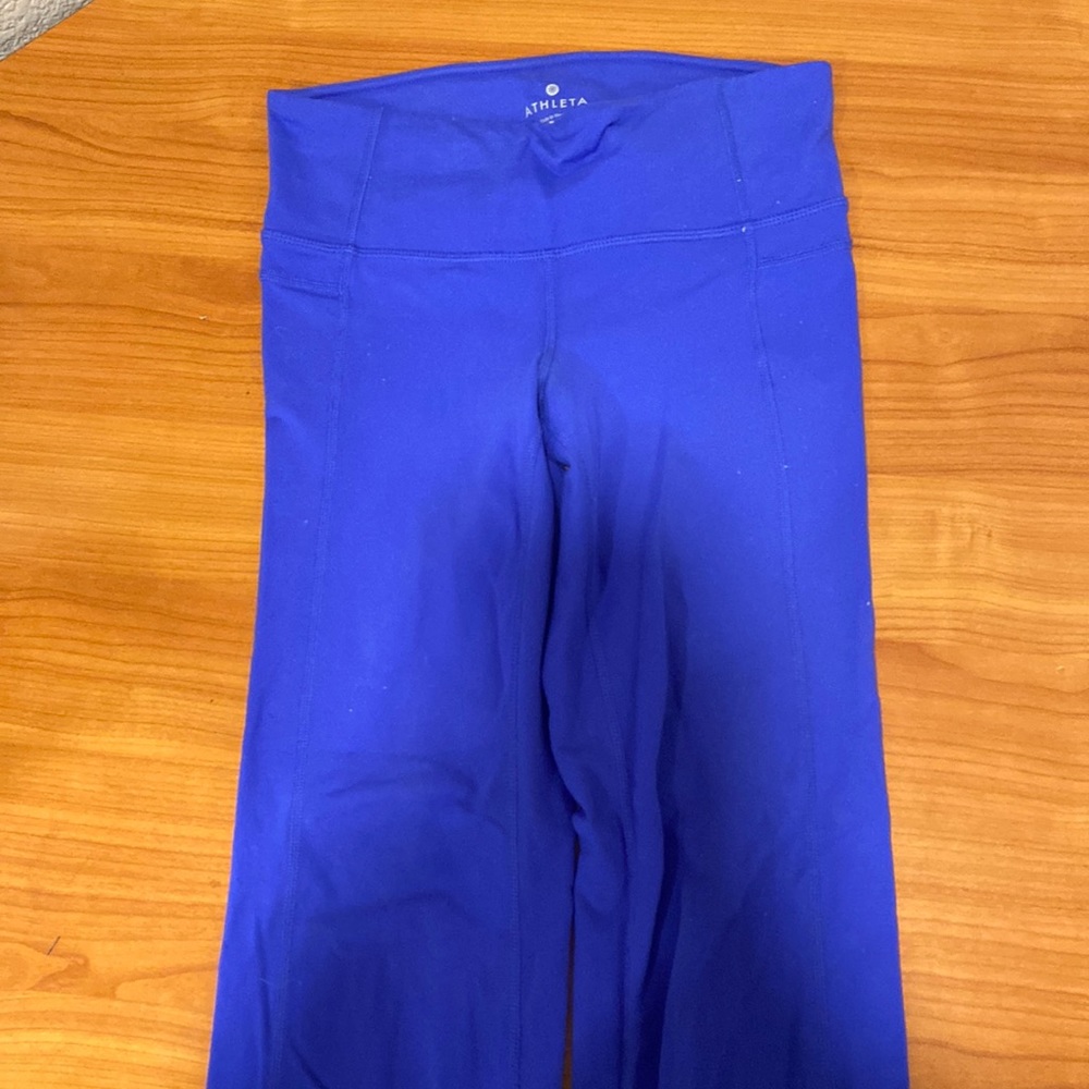vibrant royal blue straight leg athleta leggings